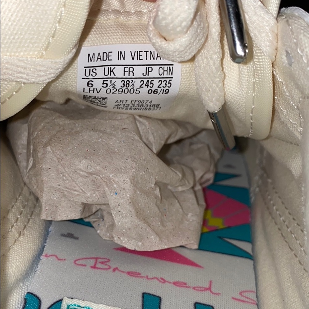 Adidas Arizona Tea Sneakers - Picture 8 of 8